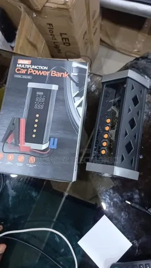Mdhl High Power Multifunctional Car Jump Starter With Tyre Inflator