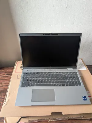 New Laptop Dell Latitude 5530 16GB Intel Core i5 SSD 512GB