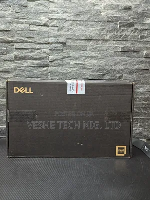 New Laptop Dell Precision 7780 64GB Intel Core i7 SSD 2T