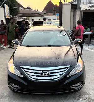 Hyundai Sonata 2012 Black