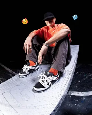Nike Sb Dunk Low Tight Booth