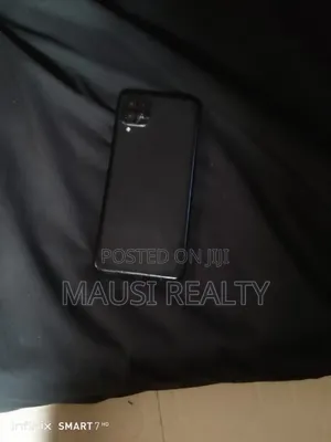 Samsung Galaxy A12 32 GB Black