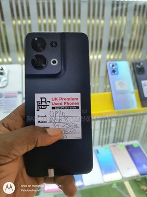 Oppo Reno8 256 GB Black