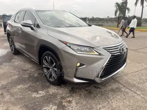Lexus RX 350 FWD 2017 Gold