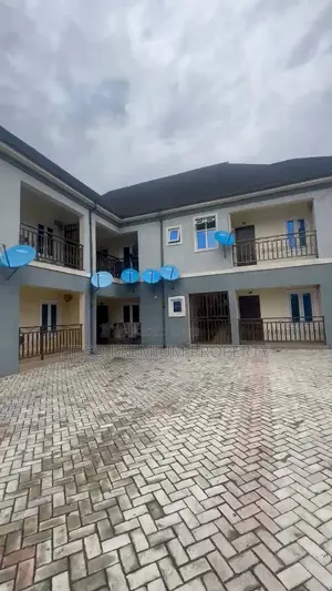 2bdrm Block of Flats in Majesty Estate, Uzoba for sale