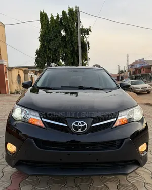 Toyota RAV4 XLE 4dr SUV AWD (2.5L 4cyl 6A) 2015 Black