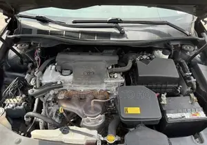 Toyota Camry SE 4dr Sedan (2.5L 4cyl 6A) 2013 Black