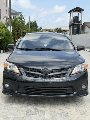 Toyota Corolla S 4dr Sedan (1.8L 4cyl 4A) 2013 Gray