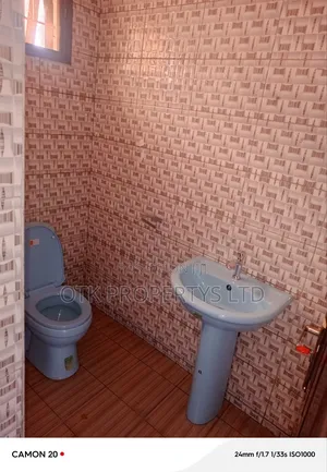 1bdrm Block of Flats in Fo1 Main Tarred Road, Kubwa for rent