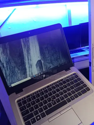 Laptop HP EliteBook 735 8GB AMD Ryzen SSD 256GB