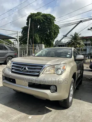 Lexus GX 460 2011 Gold