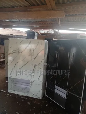 Wardrobe(4by6ft)