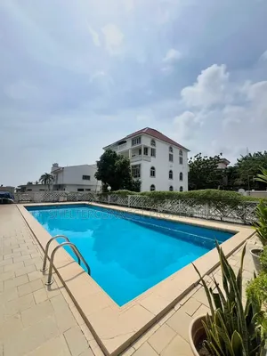 2bdrm Penthouse in Lekki Phase 1 for rent