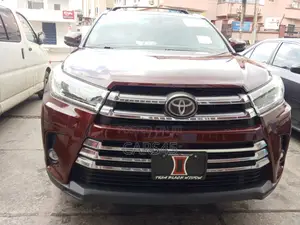 Toyota Highlander 2020 Beige