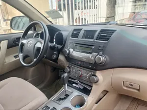 Toyota Highlander Limited 2008 White