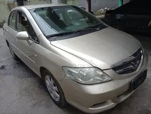 Honda City 2006 Gold
