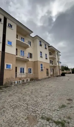 3bdrm Apartment in Life Camp for sale