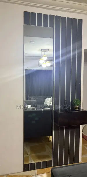 Full Length Mirror With Console
