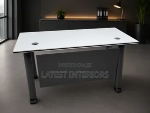 Executive Office Table – Premium Quality With Mobile Drawer