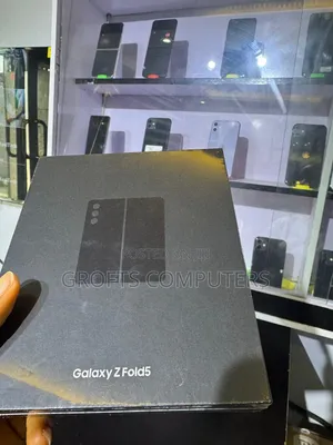 New Samsung Galaxy Z Fold 5 512 GB Black