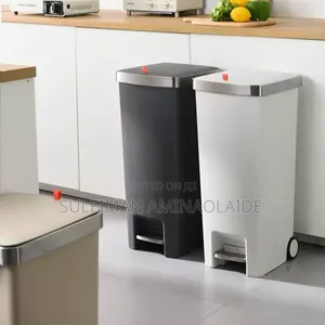 Pedal Bin With Wheels