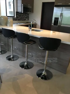 Bar Stool / Modern Swivel Bar Chair