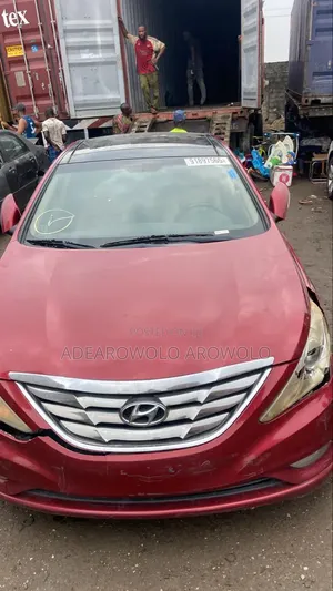 Hyundai Sonata 2012 Red