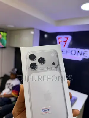 New Apple iPhone 17 Pro 256 GB White