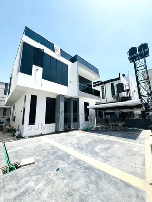 5bdrm Duplex in Megamound Estate, for sale