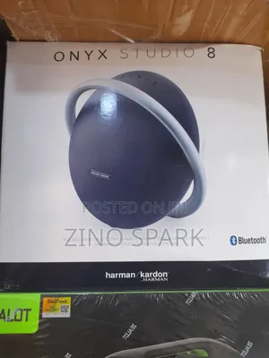 Onyx Studio 8