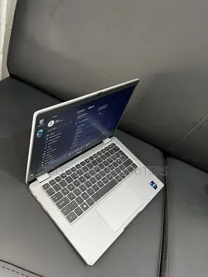Laptop Dell Latitude 5330 8GB Intel Core i5 SSD 512GB