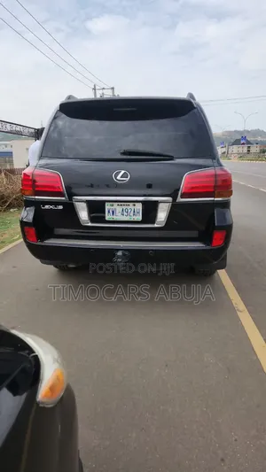 Lexus LX 570 2012 Black