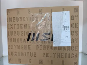 New Laptop MSI Vector 17 HX AI A2XWJG 64GB Intel Core Ultra 9 SSD 2T