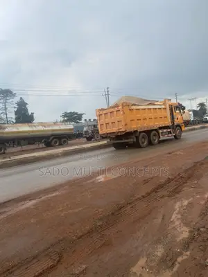 Granite,Filling Sand