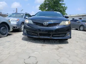 Toyota Camry SE 4dr Sedan (2.5L 4cyl 6A) 2013 Black