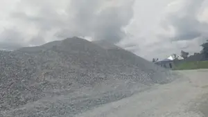 Dust and Chipping Base