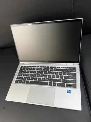 Laptop HP EliteBook 1040 G8 32GB Intel Core i7 SSD 512GB