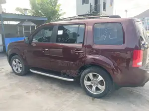 Honda Pilot 2013 Red