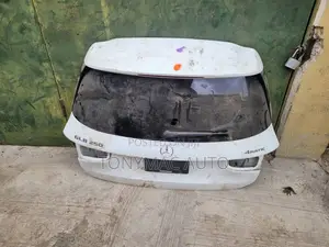 Mercedes Benz GLB Boot Original