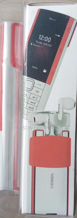 New Nokia 5710 XpressAudio White