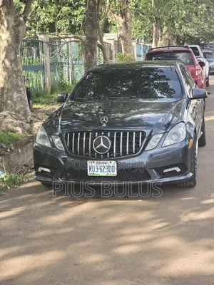 Mercedes-Benz E350 2011 Gray
