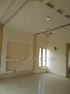 3bdrm Penthouse in Sabon Lugbe for rent