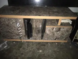 Nearly Used Tv Shelf