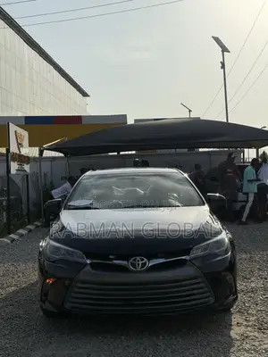Toyota Camry XLE 4dr Sedan (3.5L 6cyl 6A) 2015 Black
