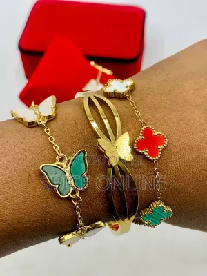Xvip Premium Butterfly Bracelet