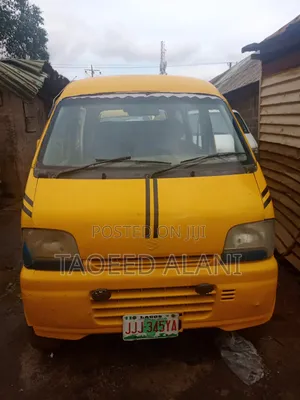 Suzuki Every 2014 Yellow