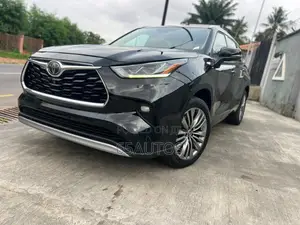 Toyota Highlander Platinum FWD 2020 Black