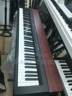 Yamaha P-155 Piano