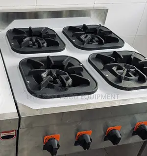 4 Burner Gas Cooker