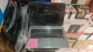 Laptop HP EliteBook 1030 G1 8GB Intel Core i5 SSD 256GB